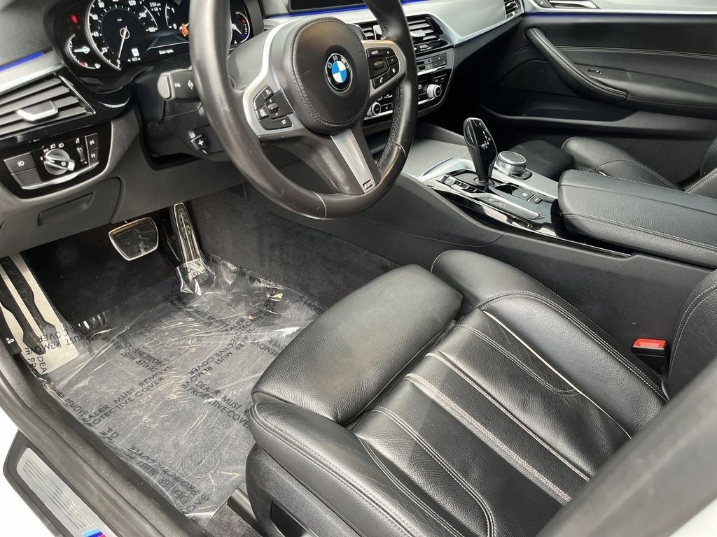 2019 BMW 540i 540i